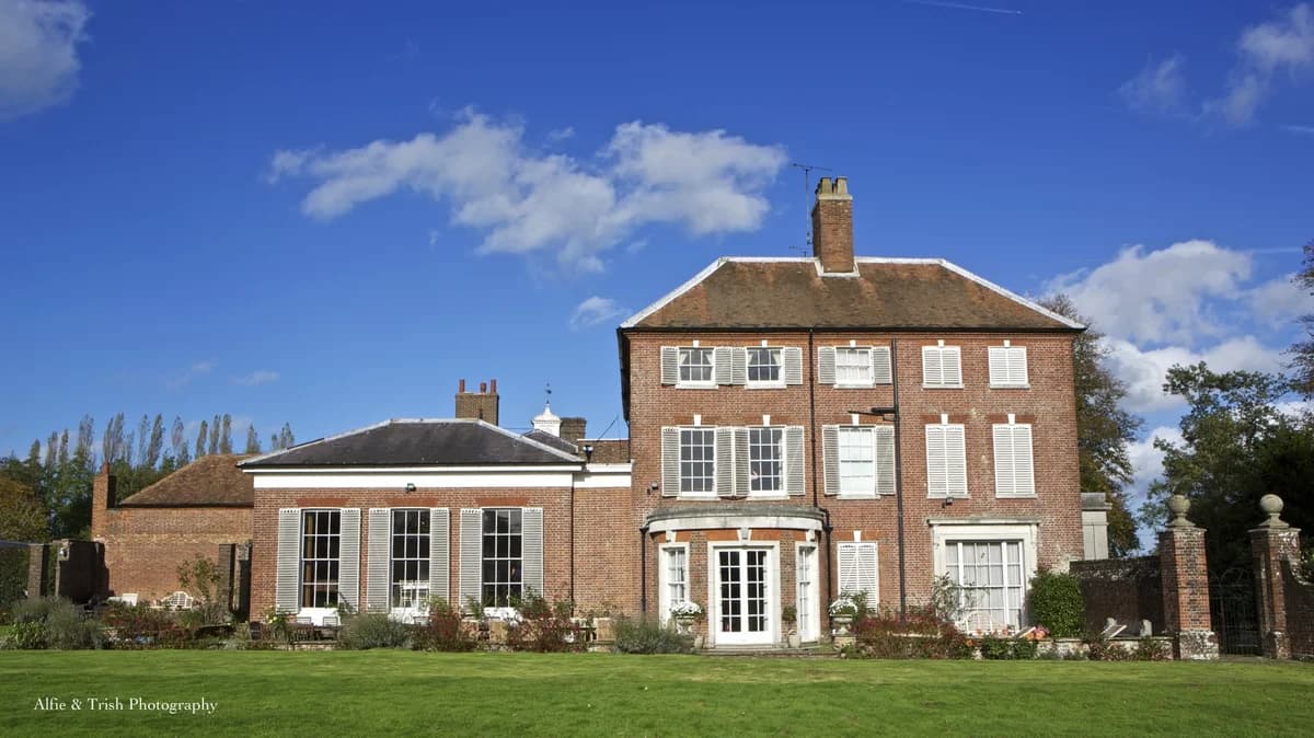 Kennington Hall