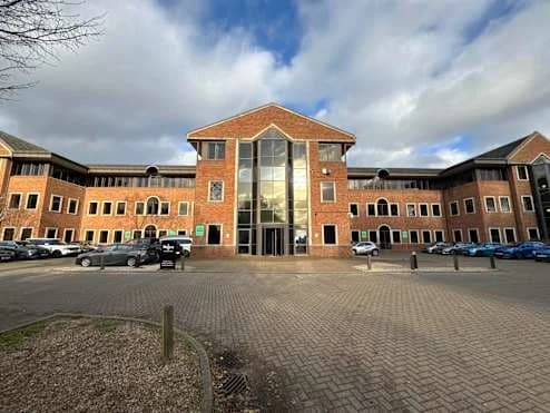 Regus - Heathrow, Bath Road