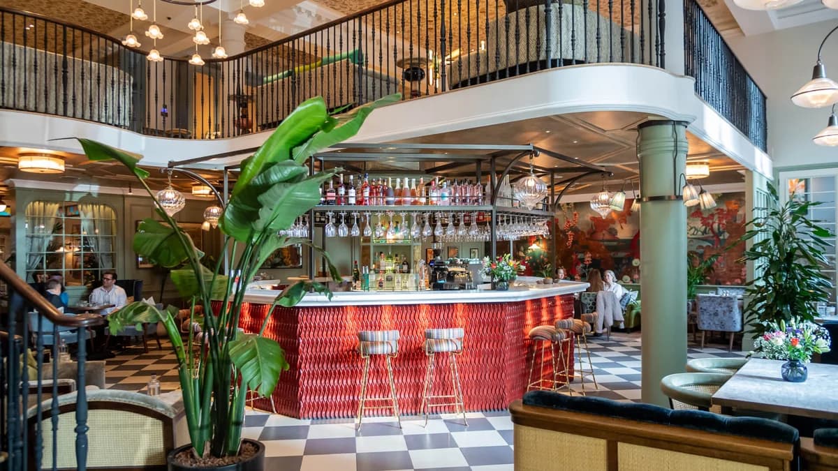 Pavilion Club | 64 Knightsbridge