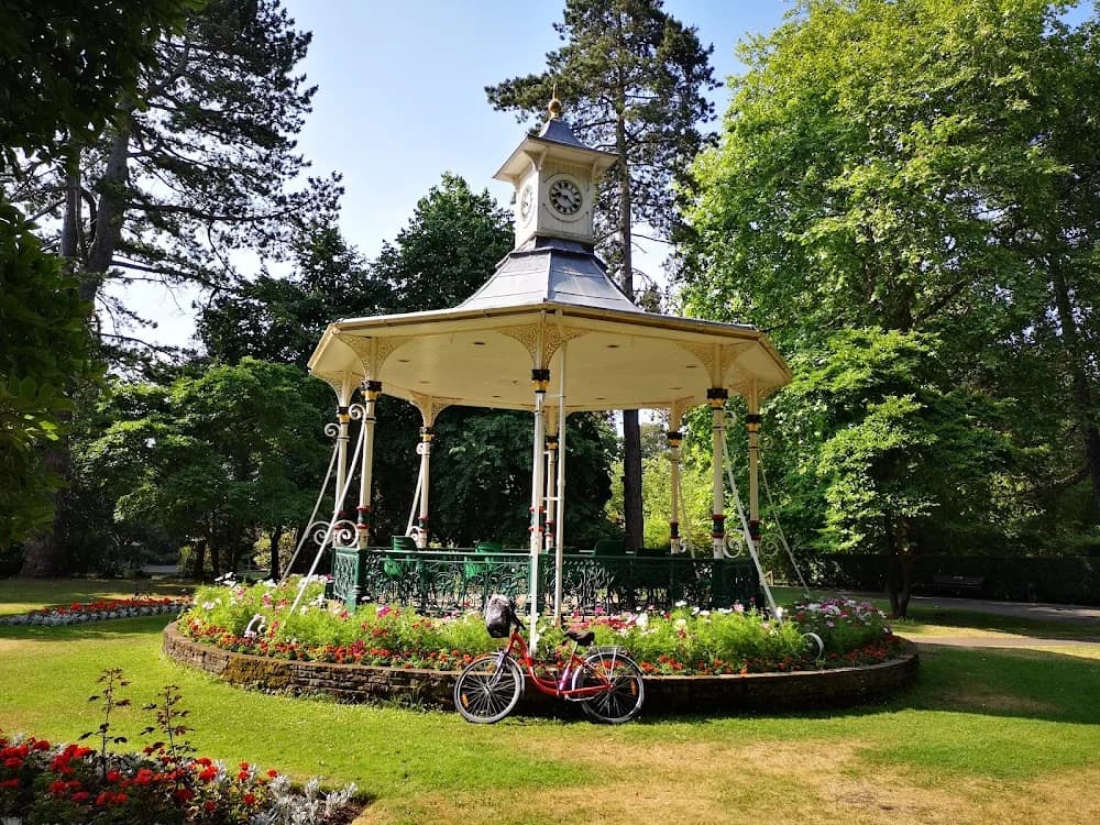 Town Gardens : Bandstand