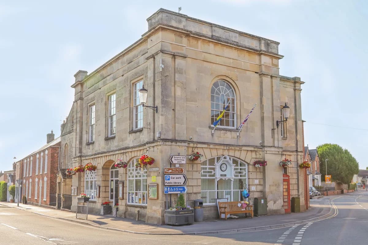 Berkeley Town Hall
