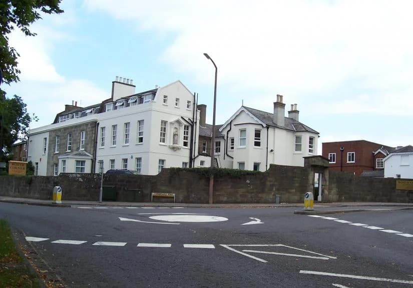 Worth Corner Business Centre