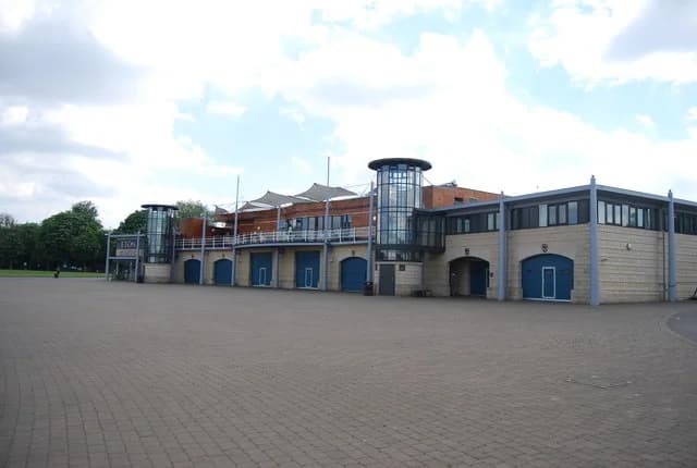 Dorney Lake: Clubhouse, Dorney Lake