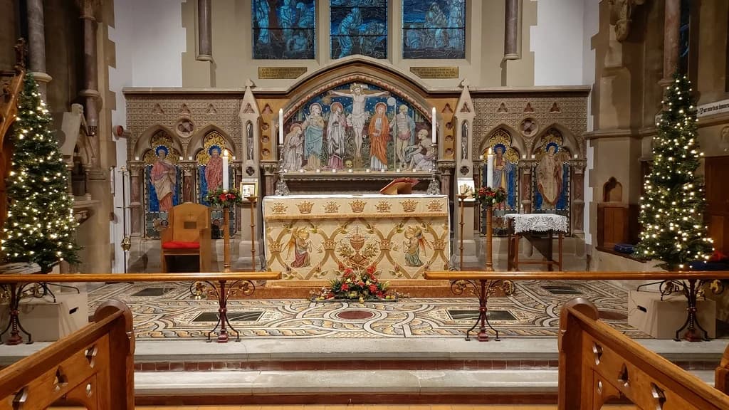 Easthampstead Parish Church (St Michael and St Mary Magdalene)