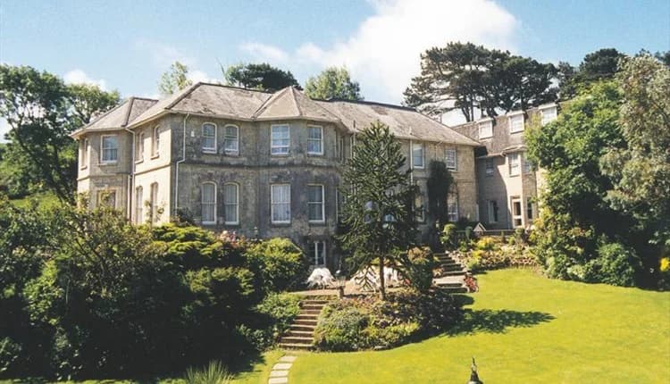 Bourne Hall Country Hotel