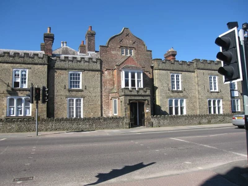 Capron House -Cowdray Estate