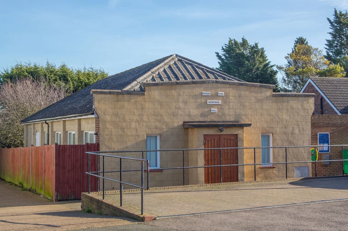 Memorial Hall, Lewis Road