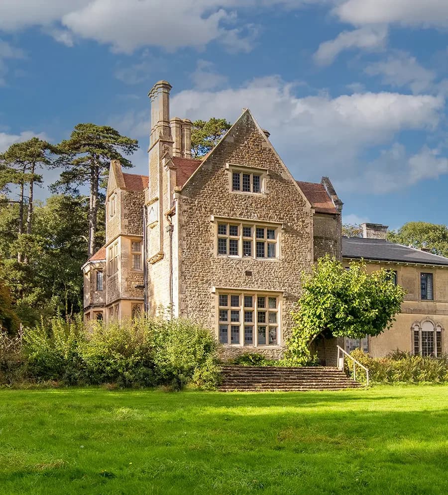 Cleeve House - Weddings, Retreats, Parties, and Event Venue Hire