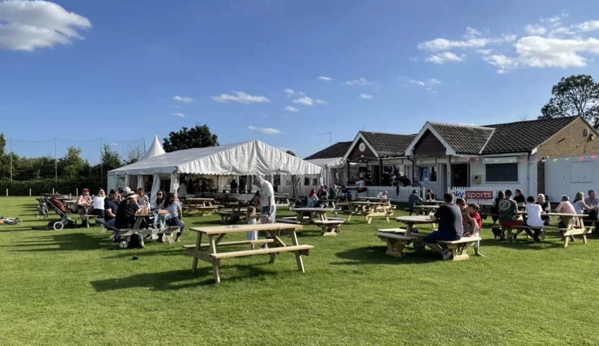 The Sports Bar - At Summerleaze Park