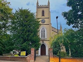 St James' by the Park