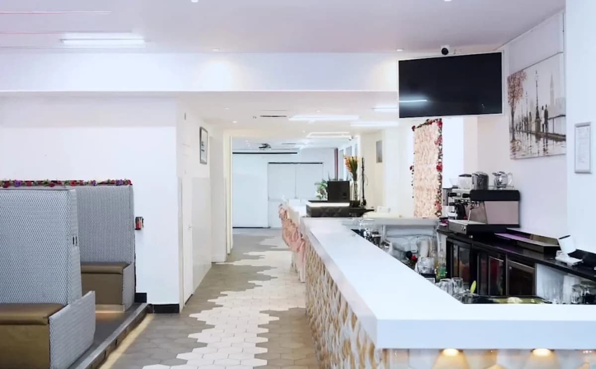 Jasmine Lounge