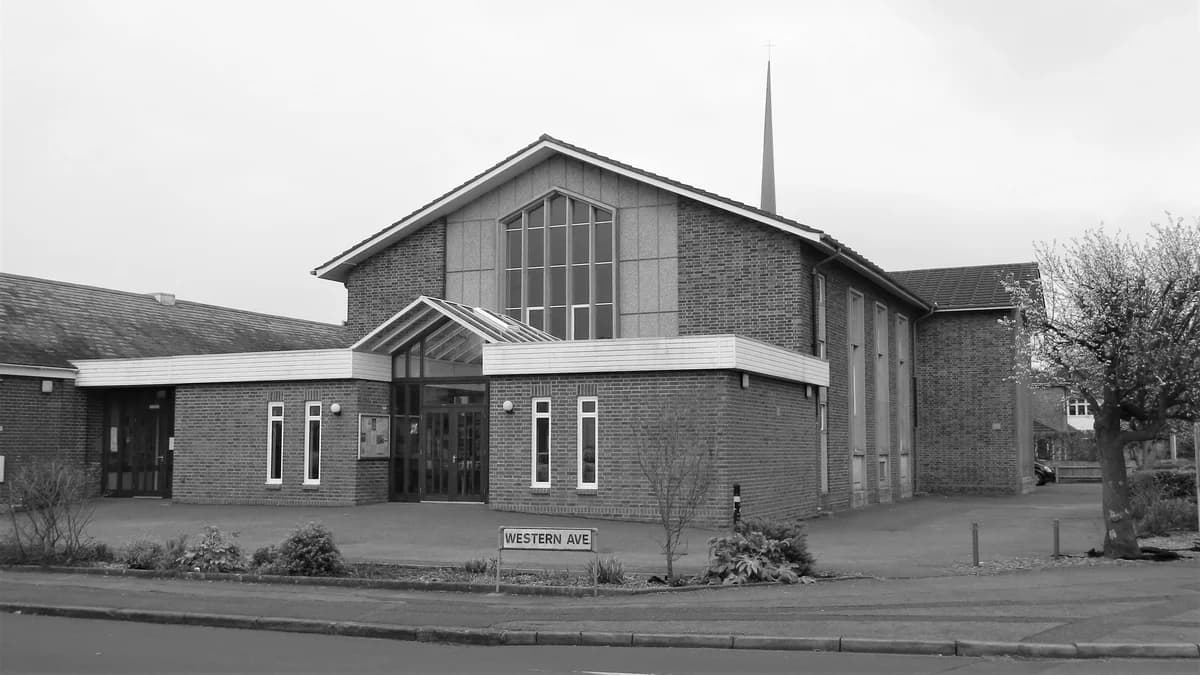 Saint Thomas' Parish Church Ensbury Park