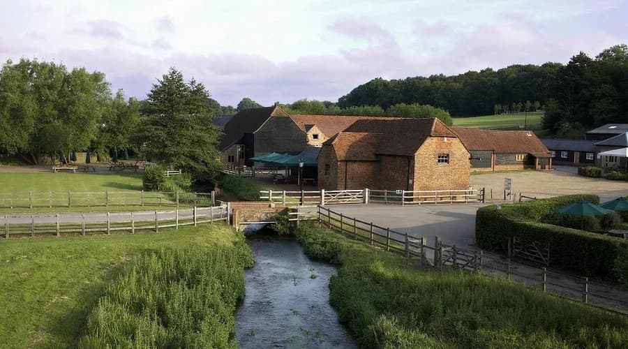 Tewinbury Farm Hotel