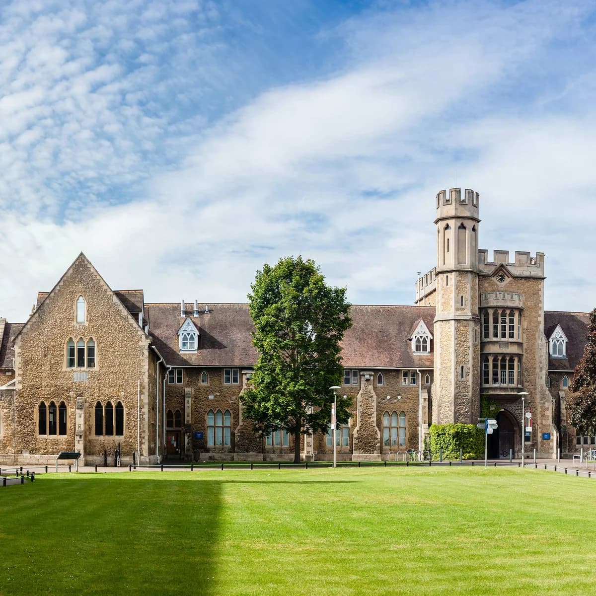 University of Gloucestershire, Francis Close Hall Campus