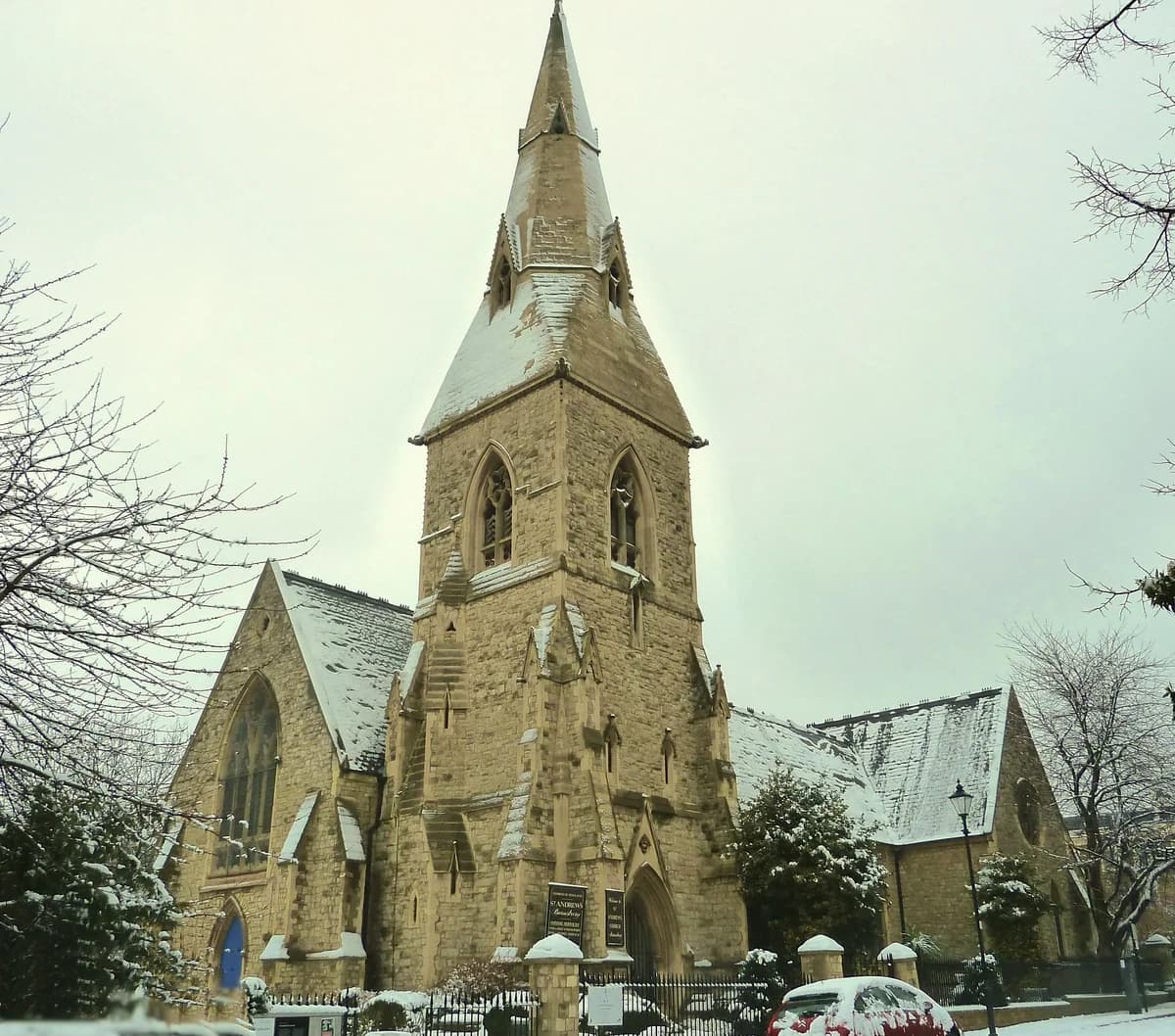 St Andrew’s Church, Thornhill Square