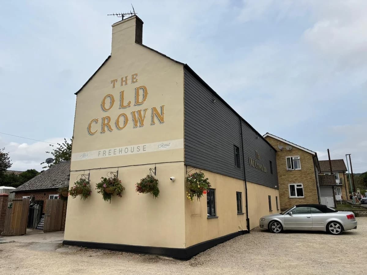 The Old Crown Inn, Ebley