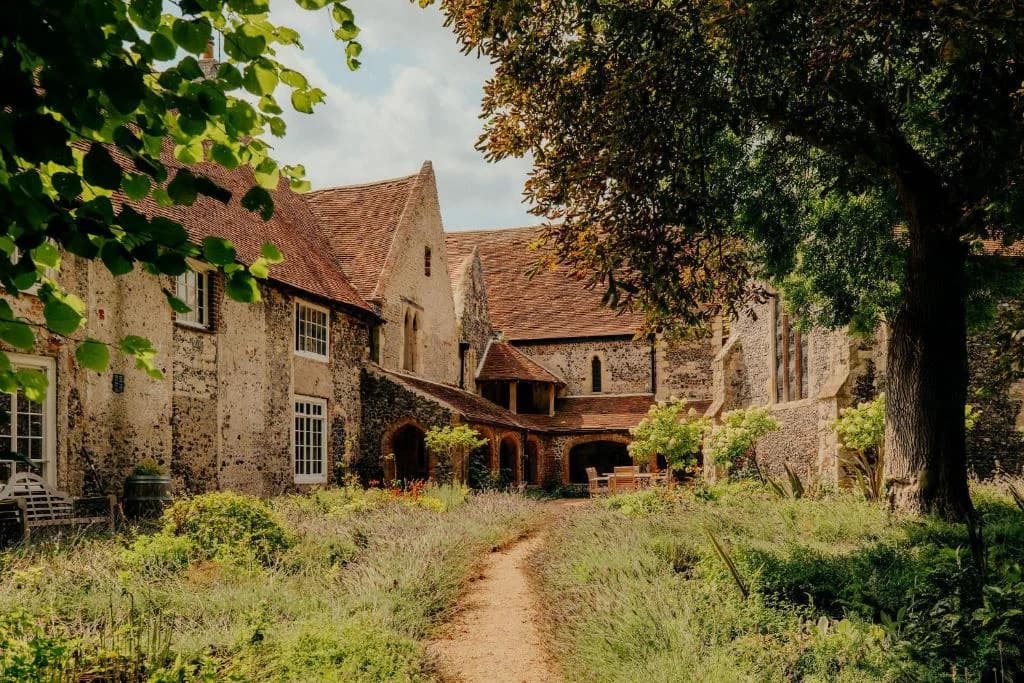 Salmestone Grange