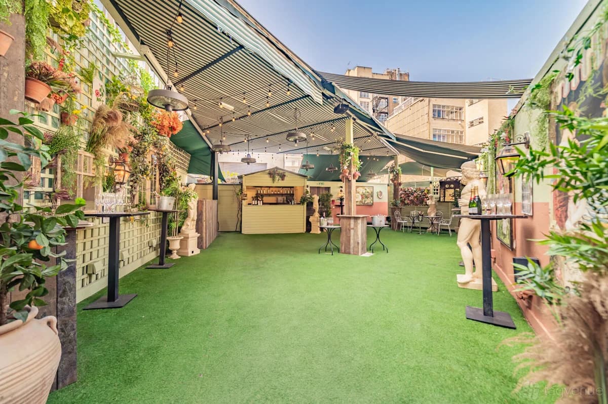 Secret Garden Mayfair