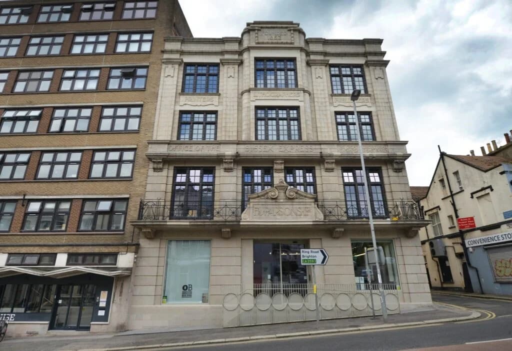 Observer Building
