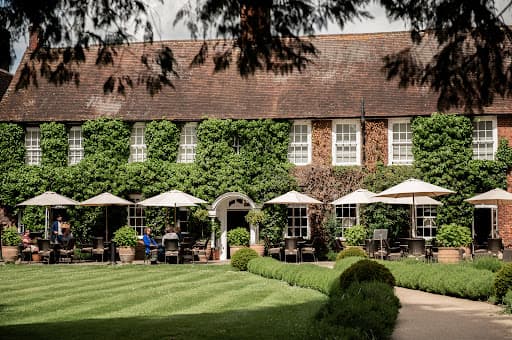 Bush Hotel Farnham